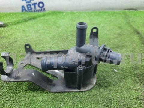 Помпа BMW 1 F20/F21, 2014 г., OEM 11518616992, арт. 38853, фото 2