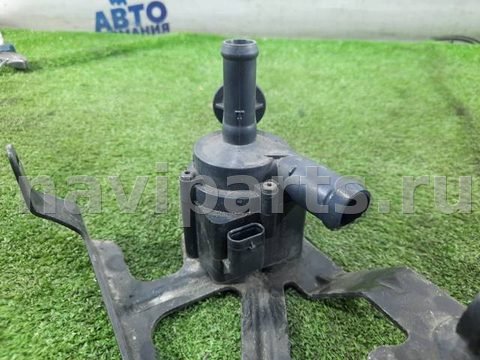 Помпа BMW 1 F20/F21, 2014 г., OEM 11518616992, арт. 38853, фото 4