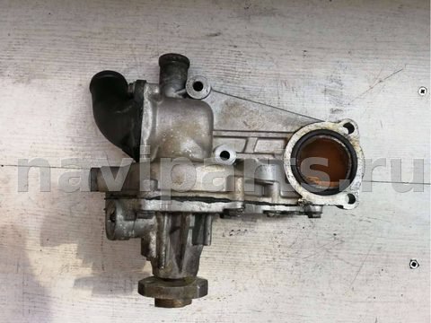 Помпа Volkswagen Passat, 1997 г., арт. 64102982
