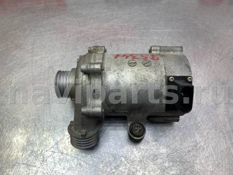 Помпа BMW 3 F30/F31/GT F34, 2013 г., OEM 11517597715, арт. 80848