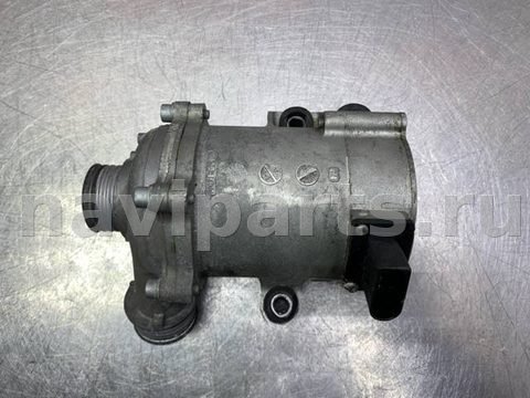 Помпа BMW X1 E84, 2013 г., OEM 11517604027, арт. 82677
