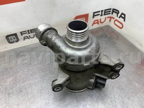 Помпа BMW X5 F15, 2015 г., OEM 11518625098, арт. 86830