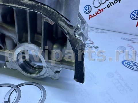 Постель распредвала (бугель) Porsche Panamera, 2022 г., OEM 0P2103475E, арт. B112259478, фото 8