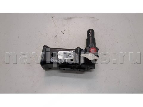 Прицепное устройство (фаркоп) Tesla Model X, 2016 г., OEM 102758200A, арт. 21111115