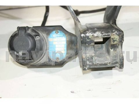 Прицепное устройство (фаркоп) Mitsubishi Pajero, 2003 г., арт. 37672, фото 3