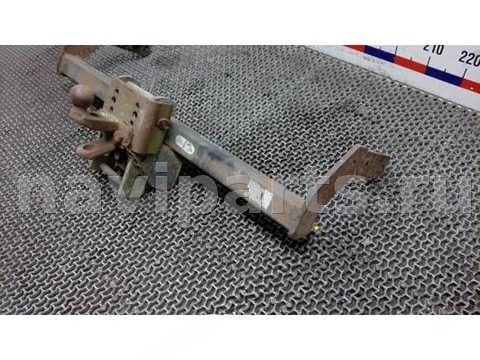 Прицепное устройство (фаркоп) Volkswagen Transporter T5, 2006 г., арт. BBM20H601, фото 5