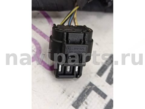 Проводка бампера заднего Mercedes E W212, 2012 г., OEM A2125405710, арт. А069-26-10-1, фото 18