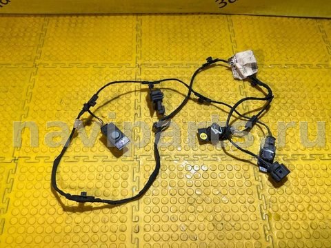 Новое Volkswagen Sharan, 2011 г., OEM 7N0971104B, арт. 92293