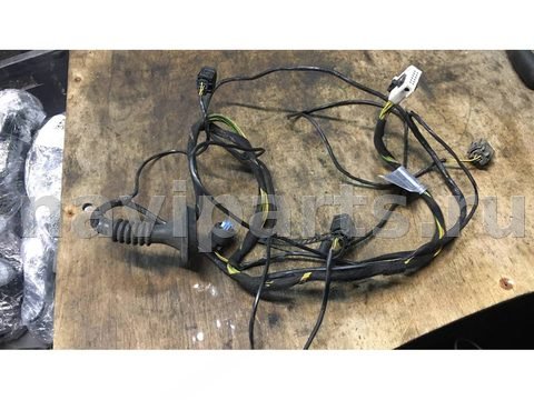 Новое BMW 3 E46, 2000 г., OEM 67335410, арт. E46-PWR