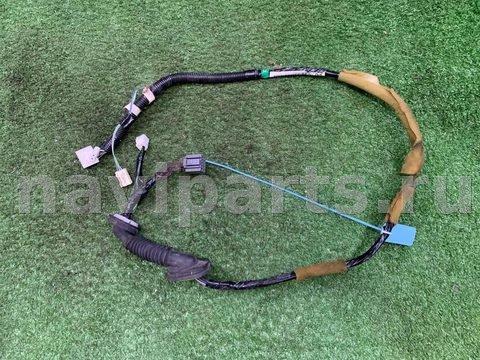 Проводка крышки багажника Toyota Ipsum, 2000 г., OEM 8218444050, арт. 01644280_4