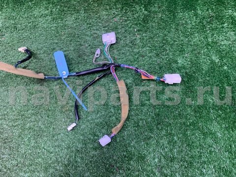 Проводка крышки багажника Toyota Voxy, 2006 г., OEM 8218528690, арт. 01644492_1, фото 3