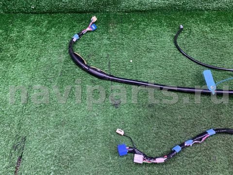 Проводка крышки багажника Pontiac Vibe, 2006 г., OEM 8218401050D, арт. 01644510_1, фото 2