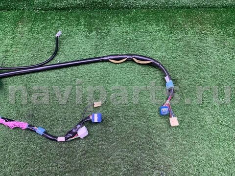 Проводка крышки багажника Pontiac Vibe, 2004 г., OEM 8218401050D, арт. 01644510, фото 6