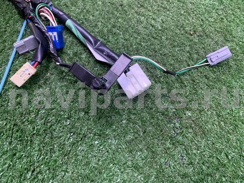 Проводка крышки багажника Toyota Matrix, 2006 г., OEM 8218401050, арт. 01644530_4, фото 7