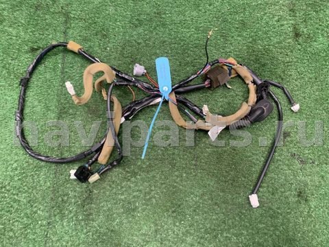 Проводка крышки багажника Mazda MPV, 2003 г., OEM C1006706YD, арт. 01645228