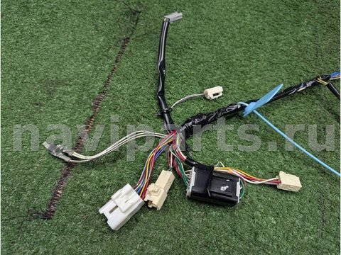 Проводка крышки багажника Toyota Ipsum, 2002 г., OEM 8218544160, арт. 01645838_4, фото 9