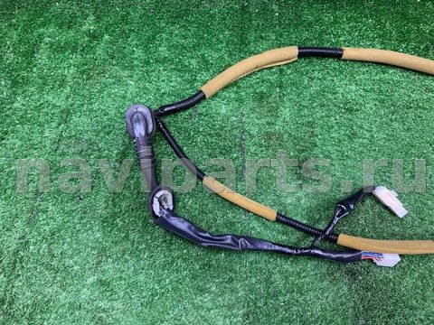 Проводка крышки багажника Toyota Ipsum, 2002 г., OEM 8218444180, арт. 01763726_4, фото 2