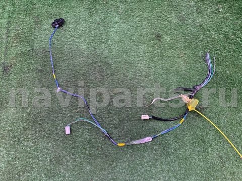 Проводка крышки багажника Toyota FunCargo, 2004 г., OEM 8218452011, арт. 01866240_1