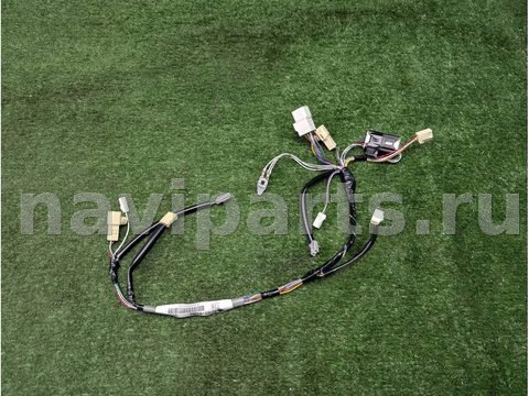 Проводка крышки багажника Toyota Avensis Verso, 2003 г., OEM 8218544180, арт. 02293137