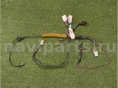 Проводка крышки багажника Nissan Micra, 2000 г., OEM 2405172B01, арт. 02493926