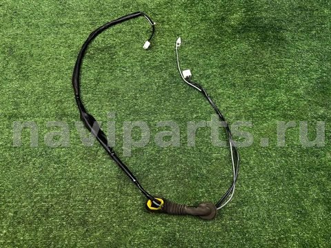 Проводка крышки багажника Toyota Avensis Verso, 2003 г., OEM 8218544160, арт. 02534298