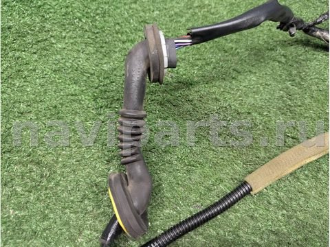 Проводка крышки багажника Toyota Picnic, 2002 г., OEM 8218444190, арт. 02534569_4, фото 2