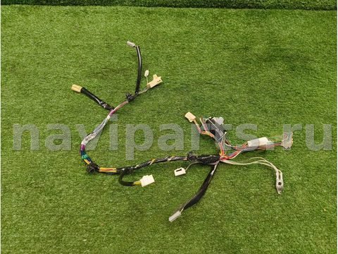 Проводка крышки багажника Toyota Avensis Verso, 2002 г., OEM 8218544170, арт. 02534799_1