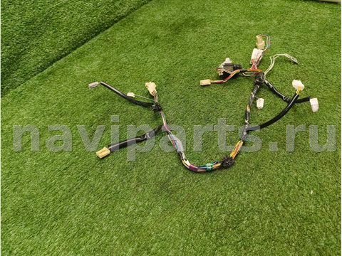 Проводка крышки багажника Toyota Avensis Verso, 2002 г., OEM 8218544170, арт. 02534799_1, фото 3