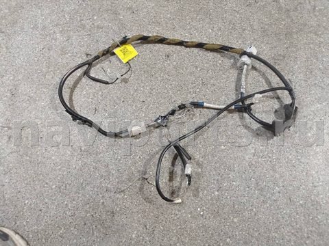 Проводка крышки багажника Toyota Yaris, 2007 г., OEM 821840D040, арт. 46023049239