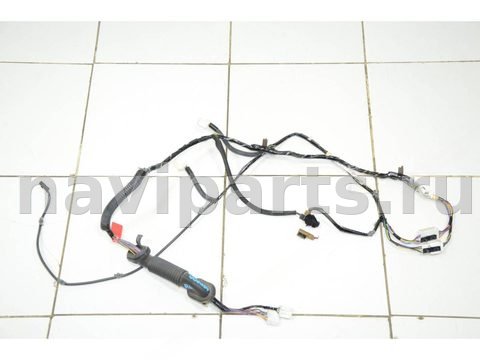 Проводка крышки багажника Nissan Armada TA60, 2004 г., OEM 24051ZQ03A, арт. 53481