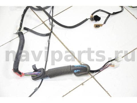 Проводка крышки багажника Nissan Armada TA60, 2004 г., OEM 24051ZQ03A, арт. 53481, фото 3