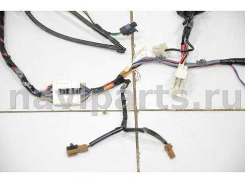 Проводка крышки багажника Nissan Armada TA60, 2004 г., OEM 24052ZZ51A, арт. 53482, фото 2