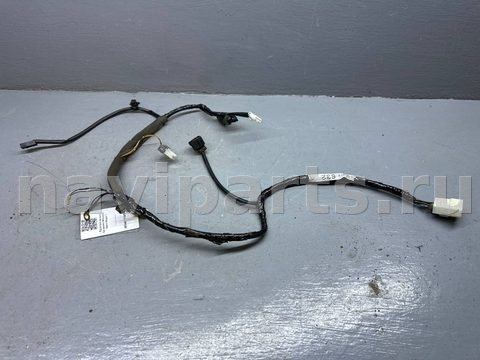 Проводка крышки багажника Mitsubishi Space Wagon, 1998 г., OEM MR352632, арт. B110874904, фото 2