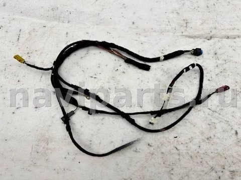 Проводка крышки багажника Volkswagen Touareg, 2018 г., OEM 43R000081, арт. B126379