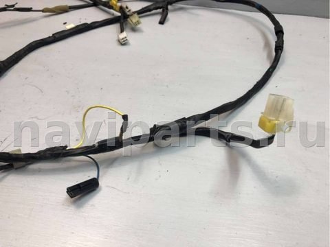 Проводка крышки багажника Subaru Forester, 1999 г., OEM 81812FC001, арт. B40412201, фото 4