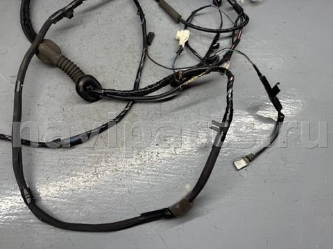 Проводка крышки багажника Mitsubishi Grandis, 2005 г., OEM MN188212, арт. B88433337, фото 2