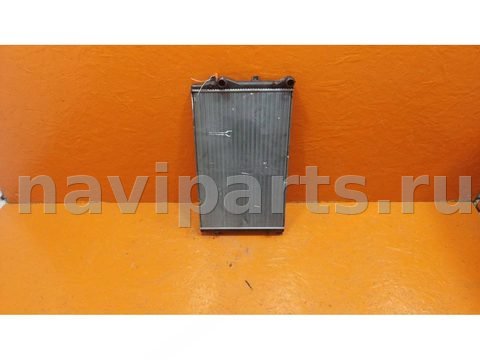 Радиатор основной Volkswagen Passat, 2010 г., арт. 01019132
