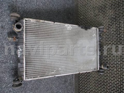 Радиатор основной Ford Focus, 1999 г., OEM 98ab8005de, арт. 0144548