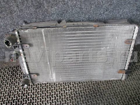 Радиатор основной Volkswagen Polo, 1998 г., OEM 6k0121253k, арт. 0147236