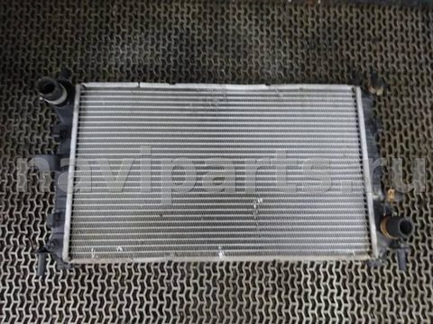 Радиатор основной Ford Focus, 2000 г., OEM XS4H8C342AA, арт. 0159801, фото 2
