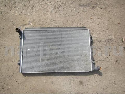 Радиатор основной Volkswagen Golf, 2008 г., OEM 1k0121251am, арт. 0207595