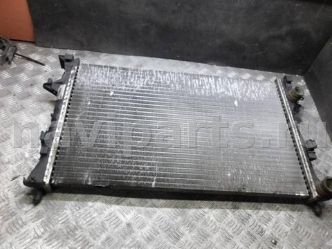 Радиатор основной Renault Laguna, 2004 г., OEM 8200008764b, арт. 0221315