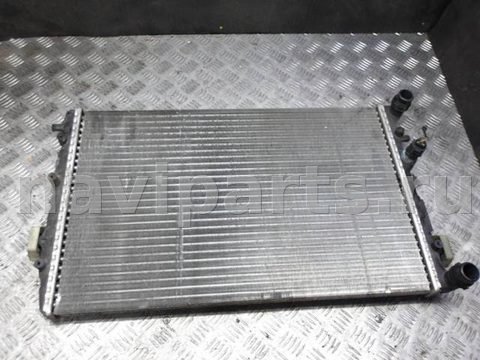 Радиатор основной Skoda Fabia, 2009 г., OEM 6q0121253q, арт. 0224164