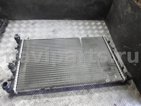 Радиатор основной Volkswagen Polo, 2004 г., OEM 6q0121253q, арт. 0257993