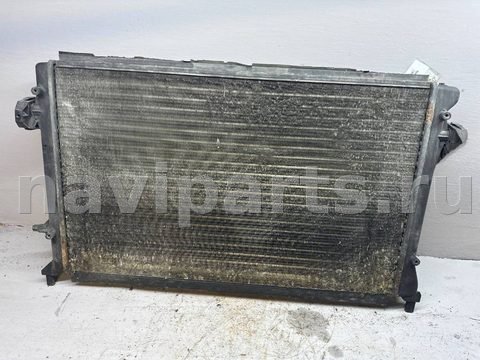 Радиатор основной Volkswagen Touran, 2004 г., OEM 1K0121251P, арт. B113898656