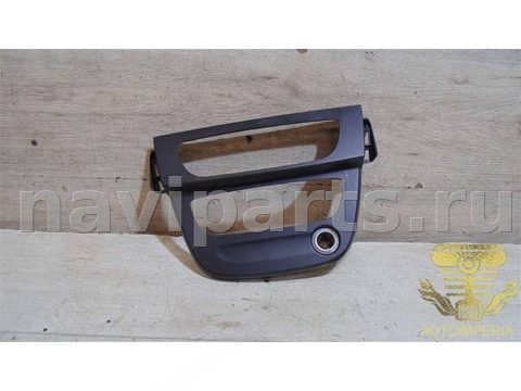 Новое Renault Fluence, 2011 г., OEM 682605490R, арт. 00055853