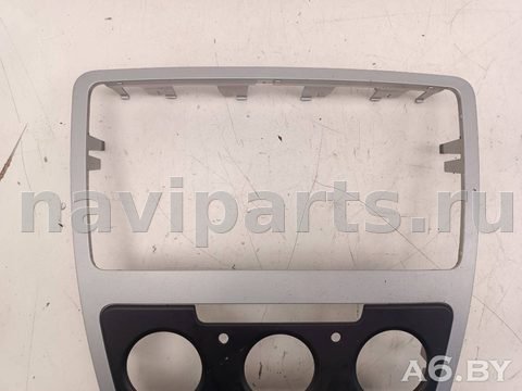Рамка блока управления печки/климат-контроля Skoda Octavia A5, 2008 г., арт. 108554718_2, фото 2