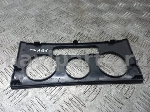 Рамка блока управления печки/климат-контроля Volkswagen Passat, 2008 г., арт. 1115122, фото 2