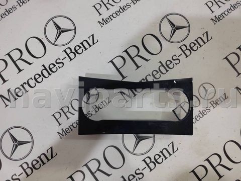 Новое Mercedes C W204, 2009 г., OEM A2046800390, арт. 12046