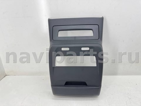 Рамка блока управления печки/климат-контроля Audi A5, 2025 г., OEM 8B3864376D, арт. 14704